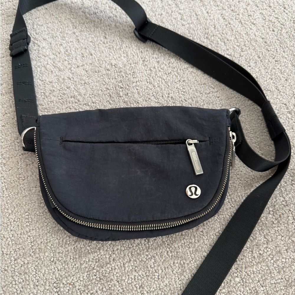 lululemon athletica Black Belt Bag